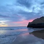 Seaescape Hideaway - Comfortable & Cozy شقة