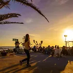 Seaescape Hideaway - Comfortable & Cozy Апартаменты *